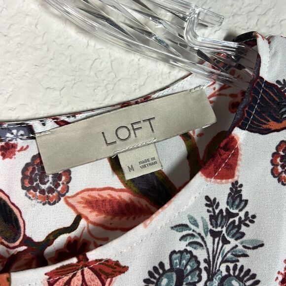 LOFT White Floral Short Sleeves Ruffled Knit Crew Neck Boho Top Women's Medium - Picture 2 of 8